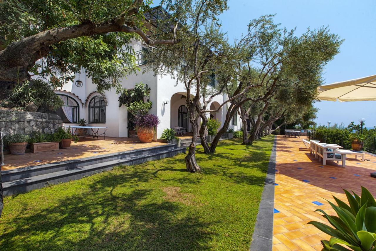 Amore Rentals - Villa Lo Scoglio Positano Eksteriør billede