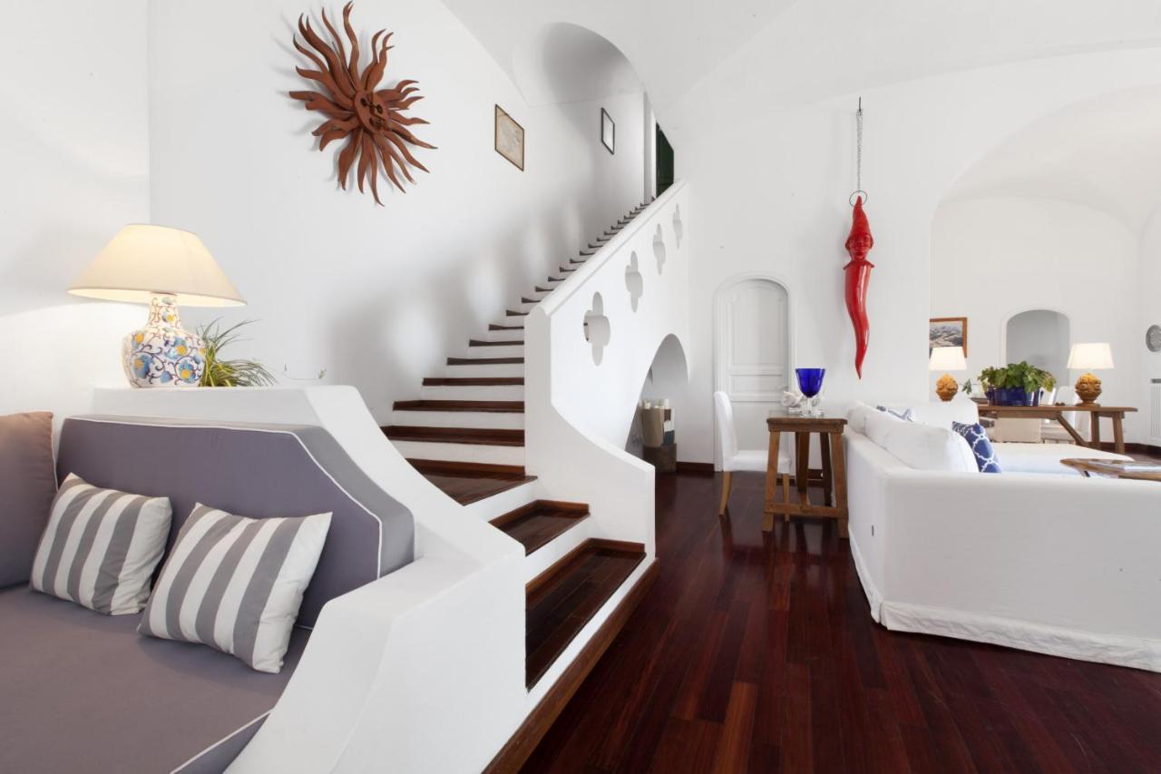 Amore Rentals - Villa Lo Scoglio Positano Eksteriør billede