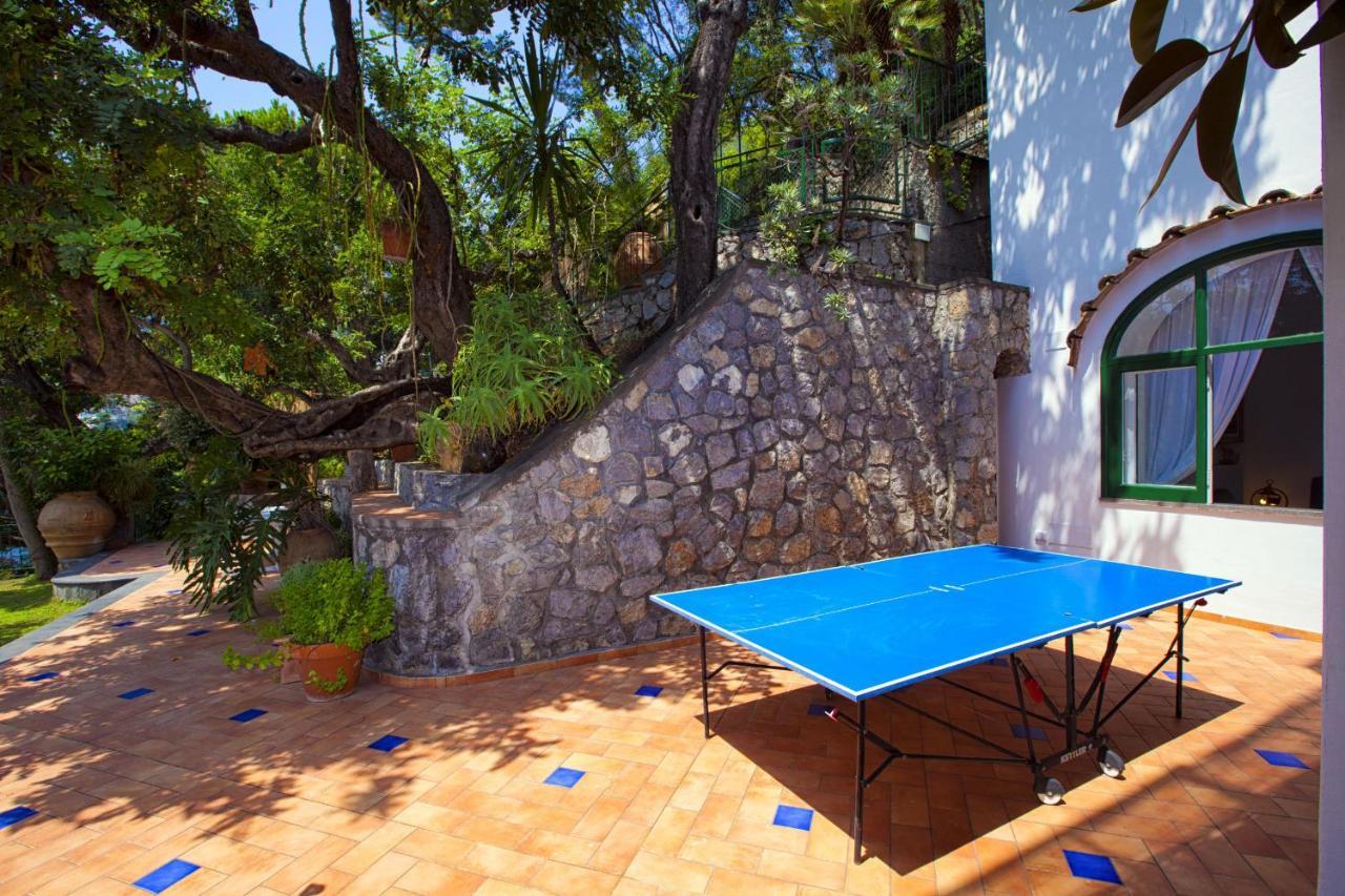 Amore Rentals - Villa Lo Scoglio Positano Eksteriør billede