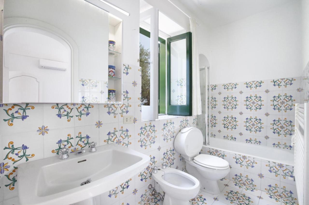Amore Rentals - Villa Lo Scoglio Positano Eksteriør billede